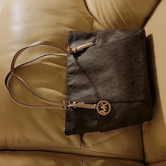 NWT Michael Kors bag - Picture 2 of 6